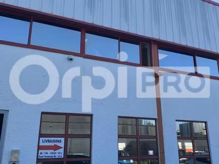 local d'activite a louer