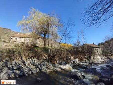 ancien moulin de 80m² env. terrain attenant 2068m²