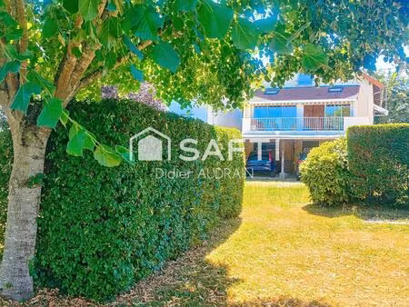 maison très lumineuse proche de l'école de gendarmerie