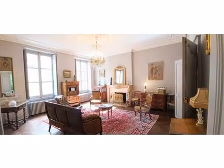 maison de prestige de 311 m2 en vente noyers  bourgogne-franche-comté