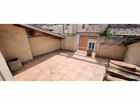 vente maison 8 pièces 170 m² à les mees (04190)  78 000 €