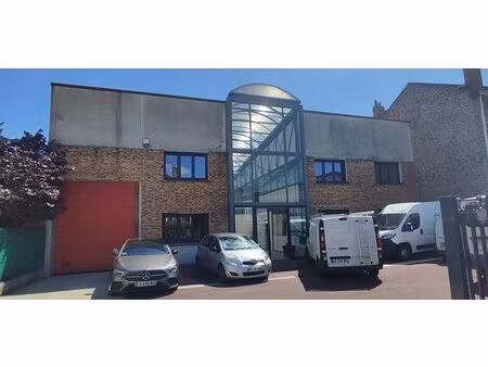 location local d'activités viry chatillon 600 m²