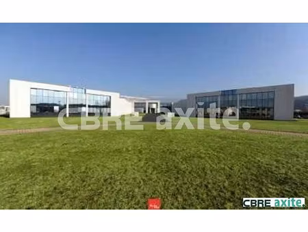 location bureau echirolles 517 m²