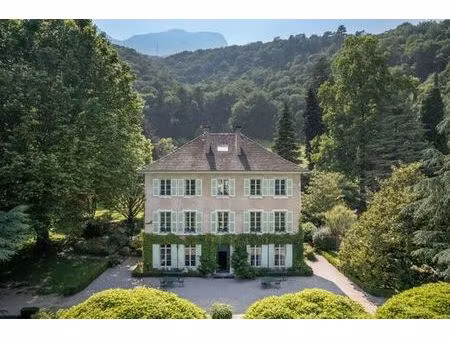 maison de luxe de 10 chambres en vente à noyarey  auvergne-rhône-alpes