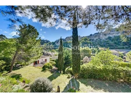 maison de luxe à vendre aux les baux-de-provence