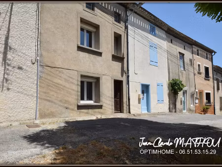 maison de village t3 78 m2 avec terrasse abritée et garage - 11400