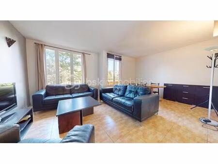 appartement de 81 09 m² à vitry-sur-seine