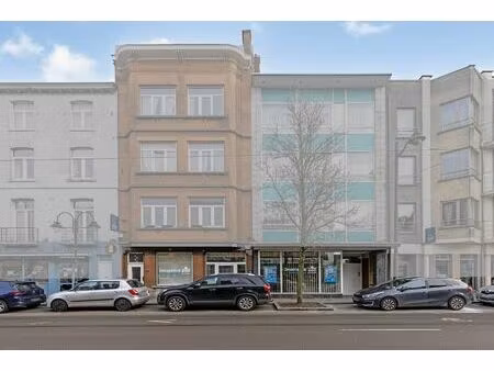 commerciële handelsruimte (250m2) met diverse mogelijkheden.