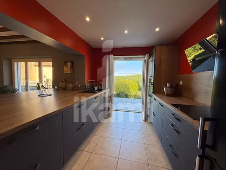 vente maison 6 pièces 130 m² à poligny (39800)  199 000 €