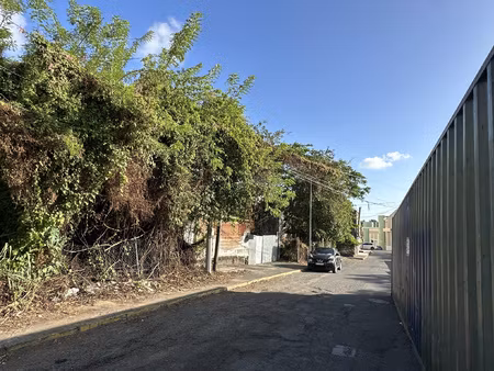 achat terrain 162m² basse terre 97100