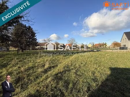 superbe terrain constructible de 10 93 ares  libre de constructeur et hors lotissement !