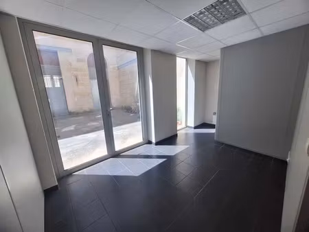 a louer - bureaux en duplex 92 m² - bordeaux hypercentre