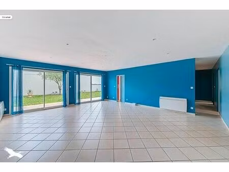 vente maison 5 pièces 118 m² bruges (33520)
