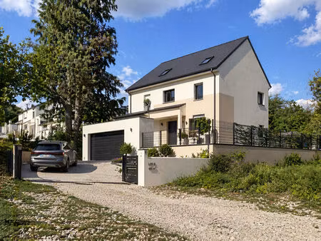 terrain 480 m² - zone ur2