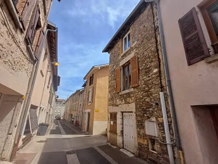 maison sainte colombe 106m² environ.