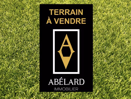 terrain constructible 458m2 denée