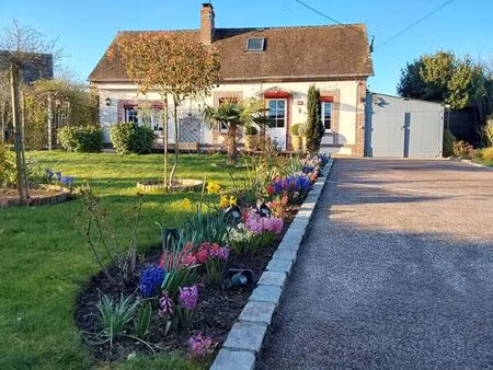 (61270 rai ) 4 km gare maison de campagne 2 chambres  sans travaux  terrain 820 m²