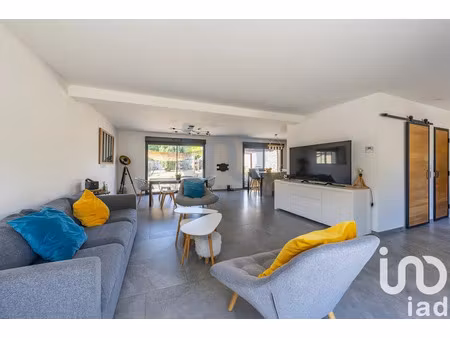 vente maison 5 pièces 127 m² à fleury-en-bière (77930)  490 000 €