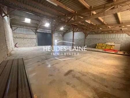 location bureaux et commerces à lolif (50530) : à louer / 280m² lolif