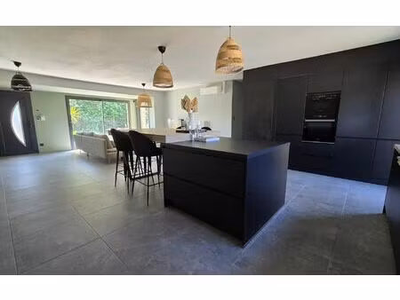 maison sauveterre m² t-4 à vendre  310 000 €