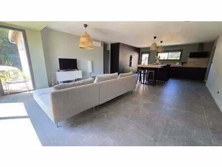 maison à vendre  sauveterre  108 m²  4 pièces  jardin clos  garage