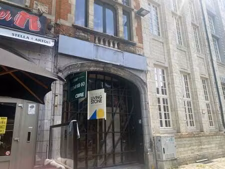 handelspand te huur op oude markt!