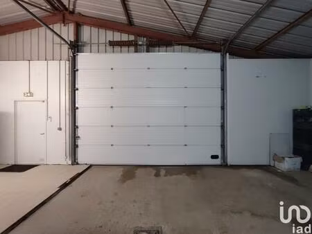 vente local d'activités 283 m²