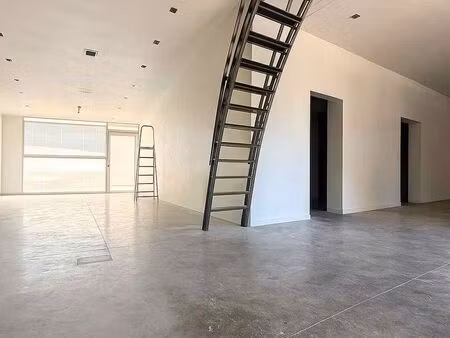 surface commerciale à louer - neupré