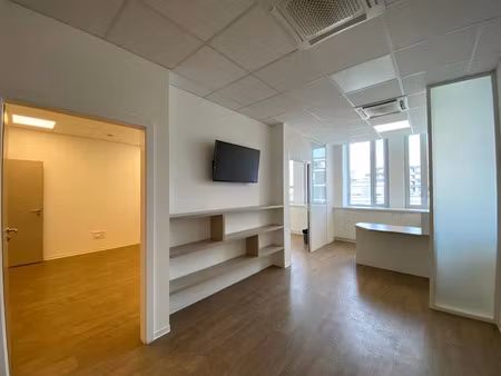 vente locaux professionnels à strasbourg (67000)  364 900 €