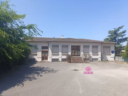 peage de roussillon local commercial 280m2 avec parking