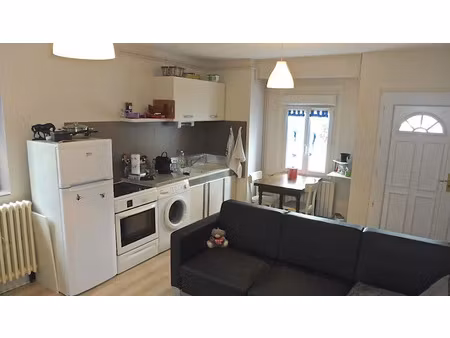 location meublée appartement 2 pièces 32 m² à viry (39360)  660 €