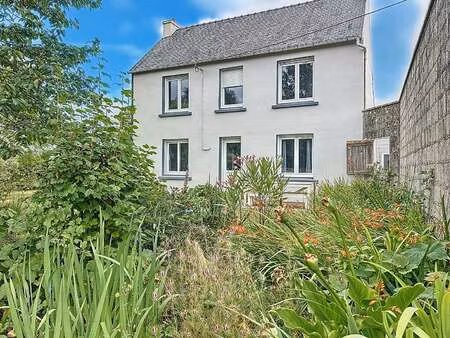 vente maison à gouézec (29190) : à vendre / 129m² gouézec