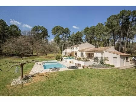 villa de luxe à vendre à roussillon