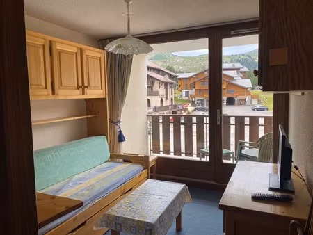 studio - cabine avec parking couvert