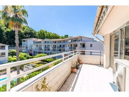 2p - dernier etage - garage