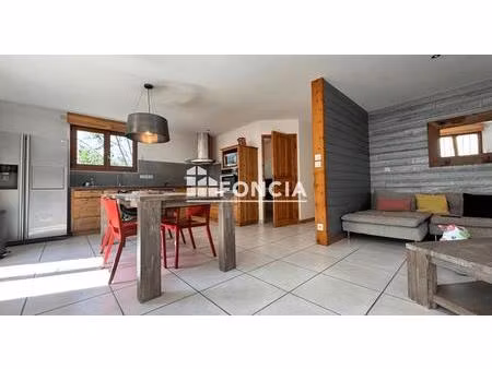 appartement quatre pieces + garage+attelier