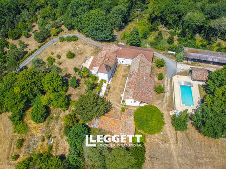 maison 10 pièce(s)  édon