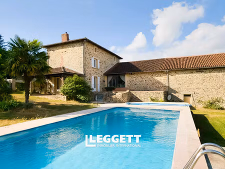 maison 10 pièce(s)  séreilhac