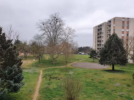 location appartement 1 pièce 27m² corbas 69960