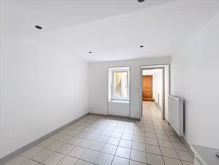 location appartement 2 pièces 33m²