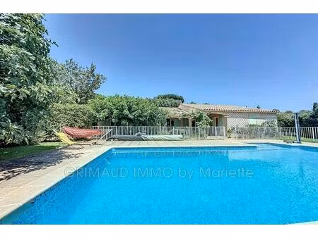 plain-pied au calme avec piscine  4 chambres et 2 garages ca