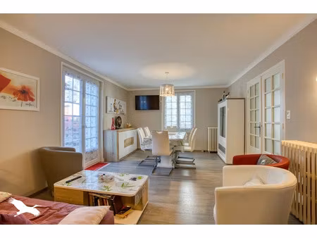 vente maison 9 pièces 126 m² à condat-sur-vézère (24570)  140 400 €