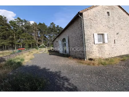vente ferme 6 pièces 110 m² à la cavalerie (12230)  239 950 €