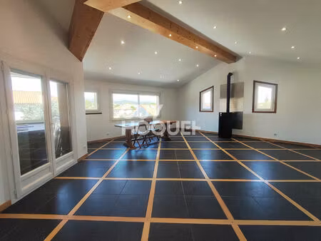 appartement savigneux 6 pièce(s) 156 m2