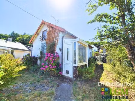 maison de 51 m² habitable - rénovation totale – terrain clos de 442 m² – garage - abri de 