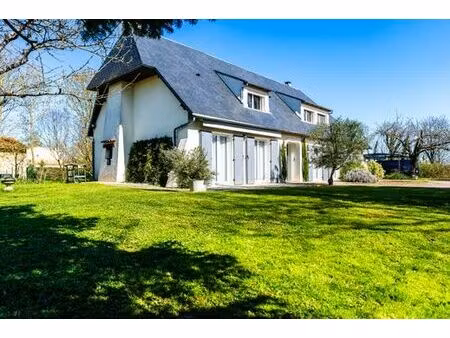 maison de luxe de 4 chambres en vente à bessines  nouvelle-aquitaine