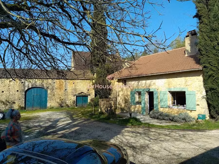 vente maison 10 pièces 259 m² à prats-du-périgord (24550)  393 000 €
