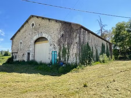 corps de ferme en pierre 230 m2 à rénover 47800 puysserampion