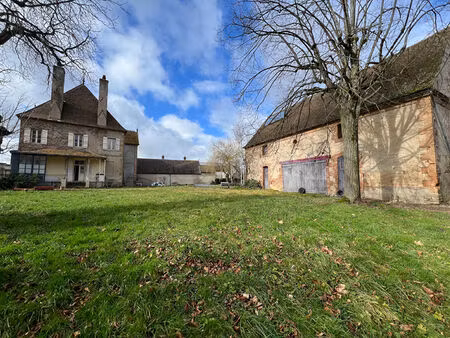 chevagnes - grande maison bourgeoise sur parc de 1 2 ha.