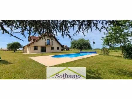 vente maison 5 pièces 212 m² les abrets en dauphiné (38490)